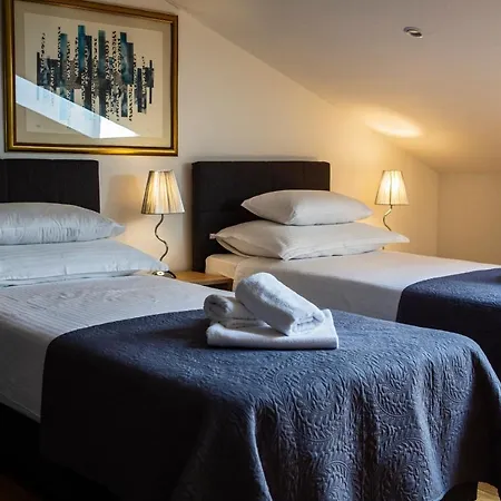 Iadertina Duplex With Garden