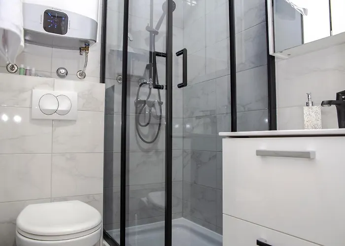 Iadertina Duplex With Garden Daire Zadar