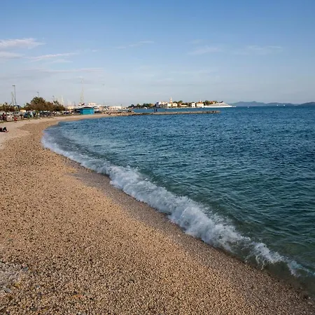 Appartamento Iadertina Duplex With Garden Zara