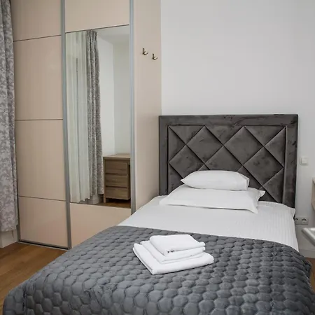 Iadertina Duplex With Garden * Zadar