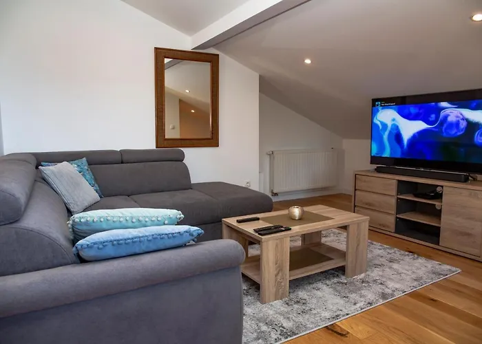 Appartamento Iadertina Duplex With Garden *